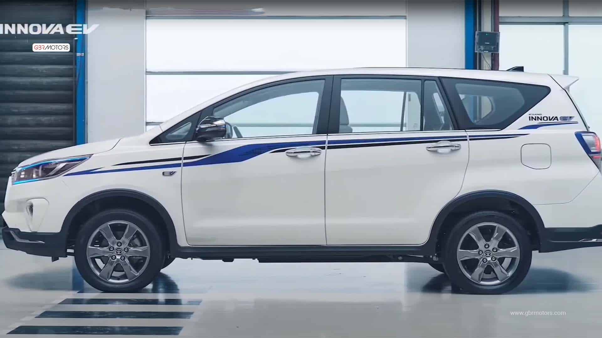 Toyota Innova EV